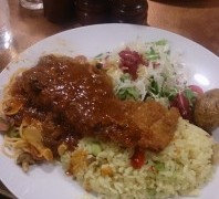 トルコライスは、豚カツが外せないようなのですが・・・