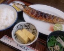 サンマの塩焼き