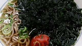 わかめ大盛、わかめそば