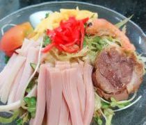 冷やし中華と夕焼けに、花火とくれば夏でしょう