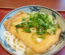 昼は立ち食い夜は立ち飲み