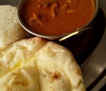 2本のズボンはサイズが違う