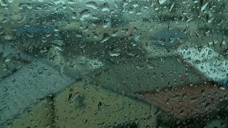 今年は早い梅雨入りです