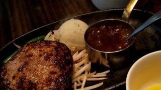 朝からステーキ