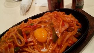 ナポリタンは日本発祥の料理だそうです