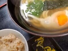 月見うどんの風景